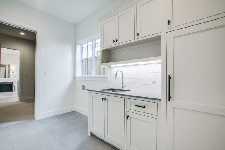 16-Mimosa-Place-Laundry-Room-1