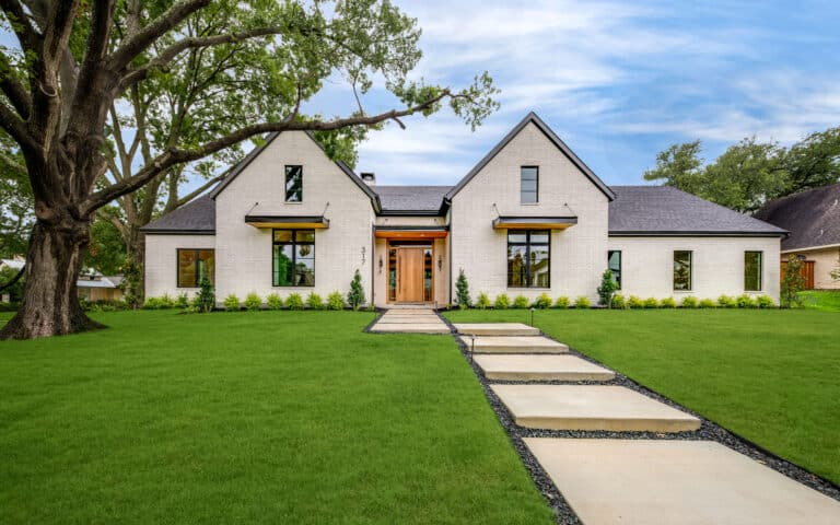317 Sutton Pl-1