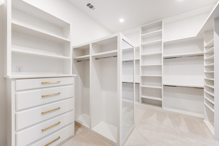 317 Sutton Pl-20