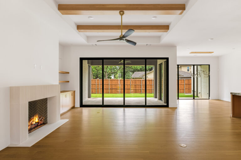 317 Sutton Pl-3