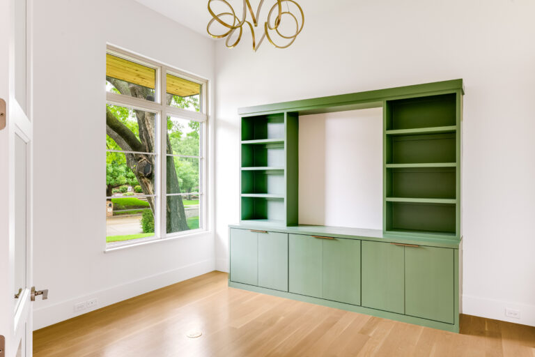 317 Sutton Pl-5