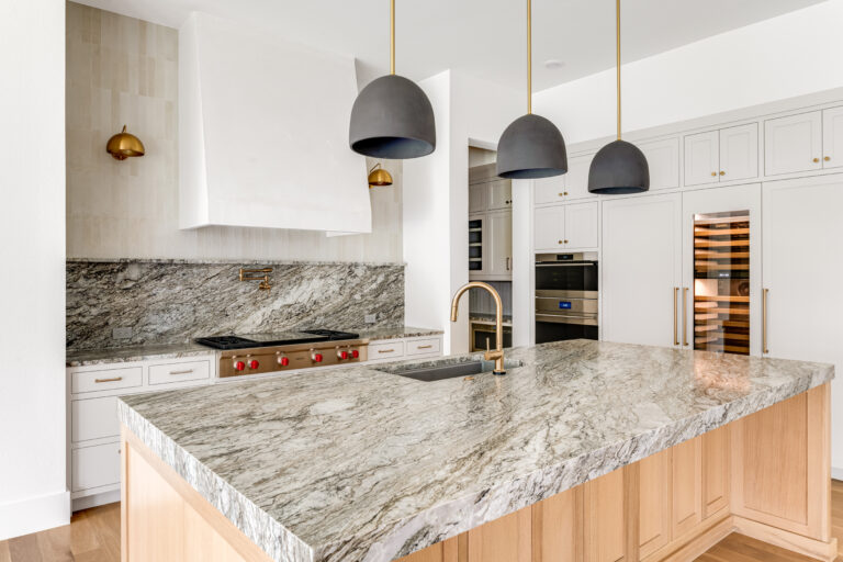 317 Sutton Pl-7