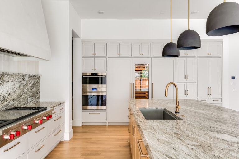 317 Sutton Pl-8