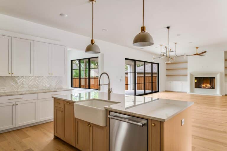 404 Crestover Cir-12