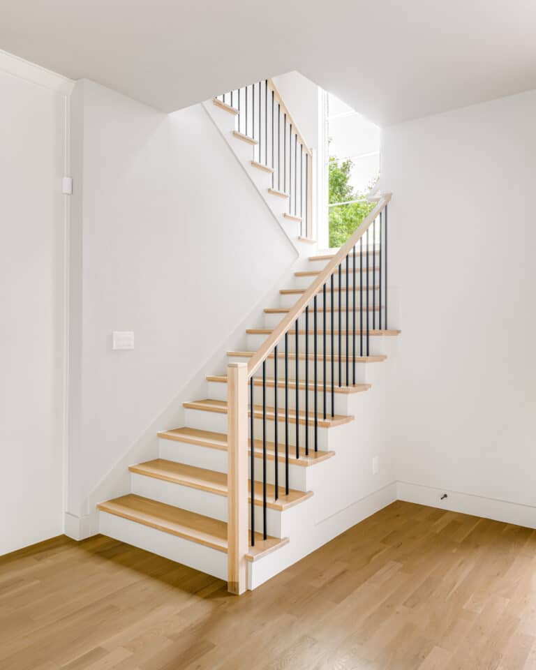 1319 Apache Dr-5