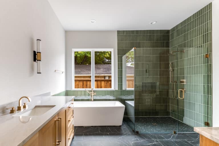 1416 N Cheyenne Dr-13-2